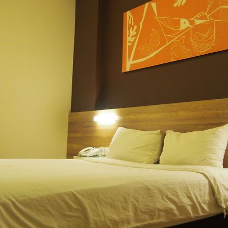 G7 Hotel Jakarta Exterior foto